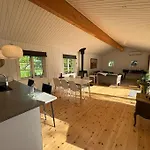 Rummeligt Ved Lammefjorden - Stor Terrasse, Have & Plads Til 6 Gaester
