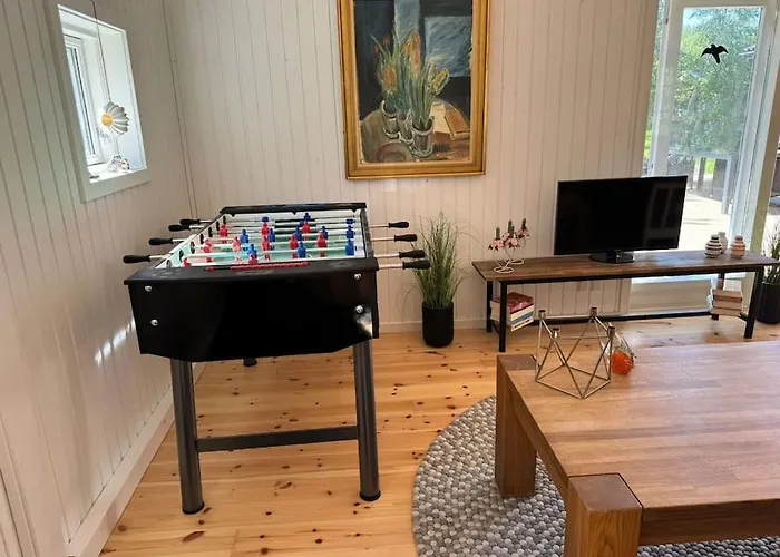 Rummeligt Ved Lammefjorden - Stor Terrasse, Have & Plads Til 6 Gaester Сasa de vacaciones *